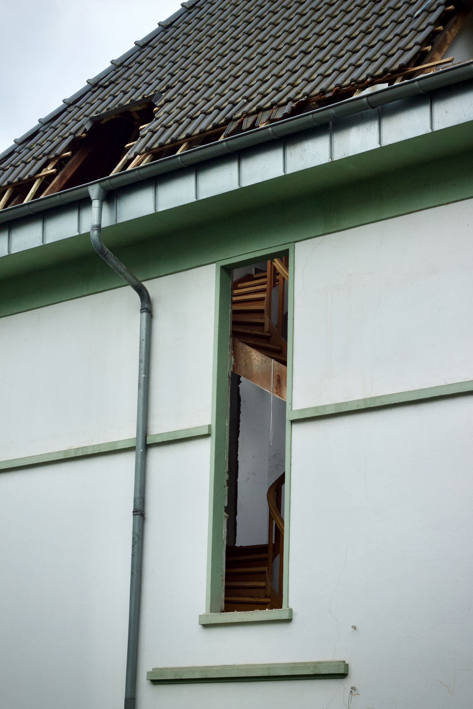 Storm damage to a home